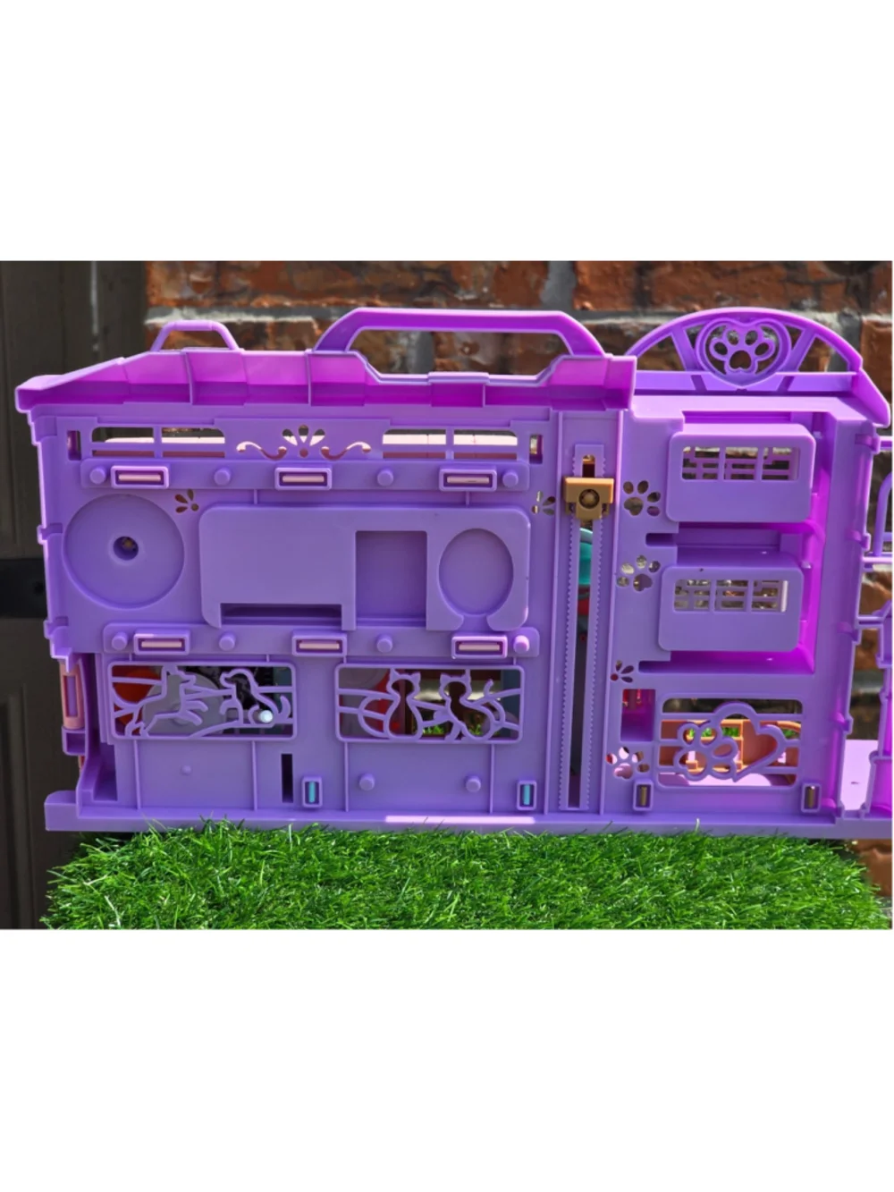 Kid Connection Vet Clinic Shop Playset One Size Purple and Pink